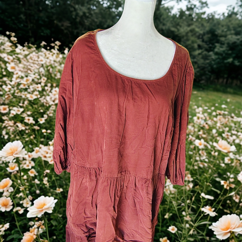 Women's Rust Top